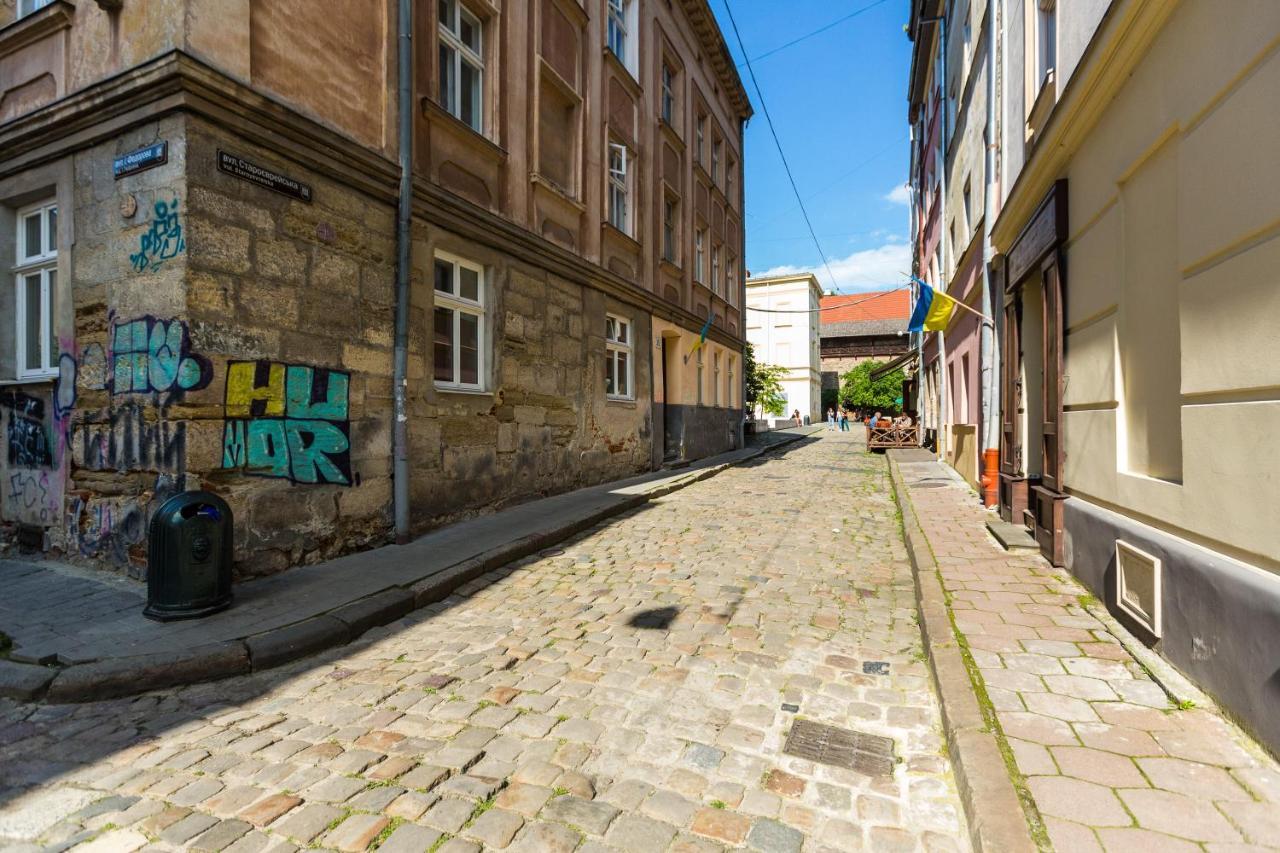 Квартира На Вулиці Федорова 29 Біля Площі Ринок Підвальна Lviv Ngoại thất bức ảnh